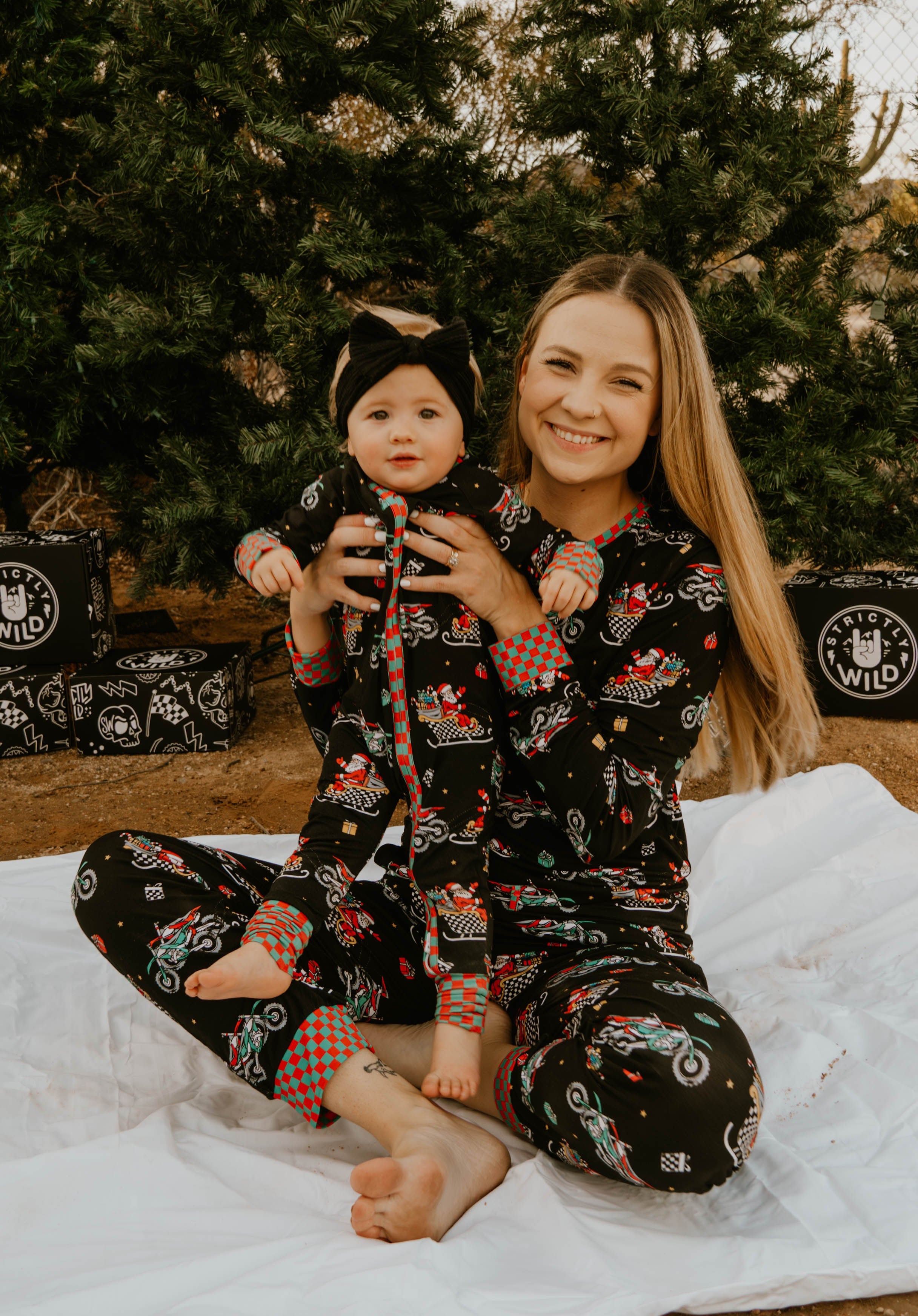 Santas Speedy Sleigh Zip Up Pajamas *PREORDER - SHIPPING OUT BETWEEN DEC 10 - DEC 16*