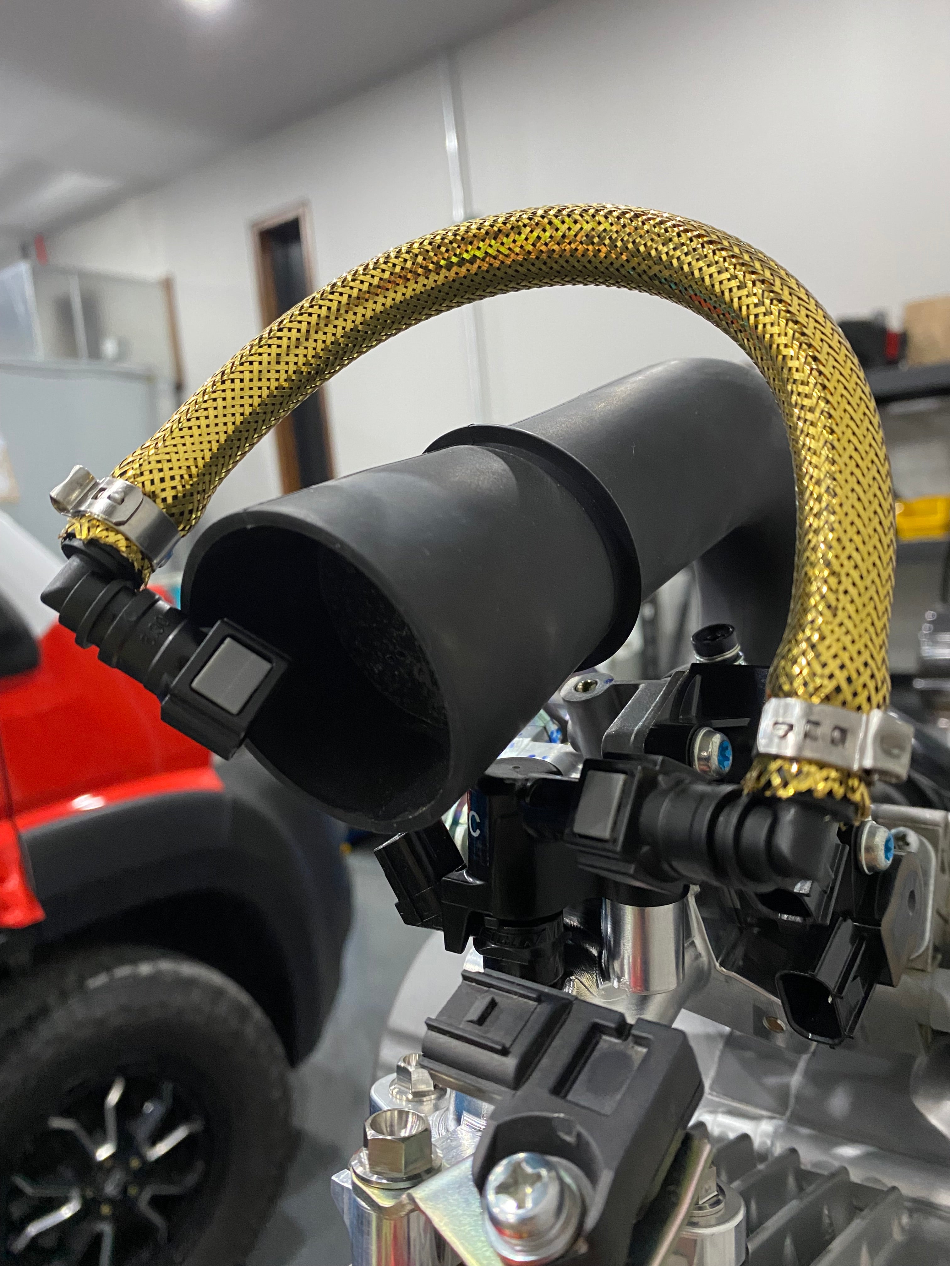 CRF110 high capacity fuel line