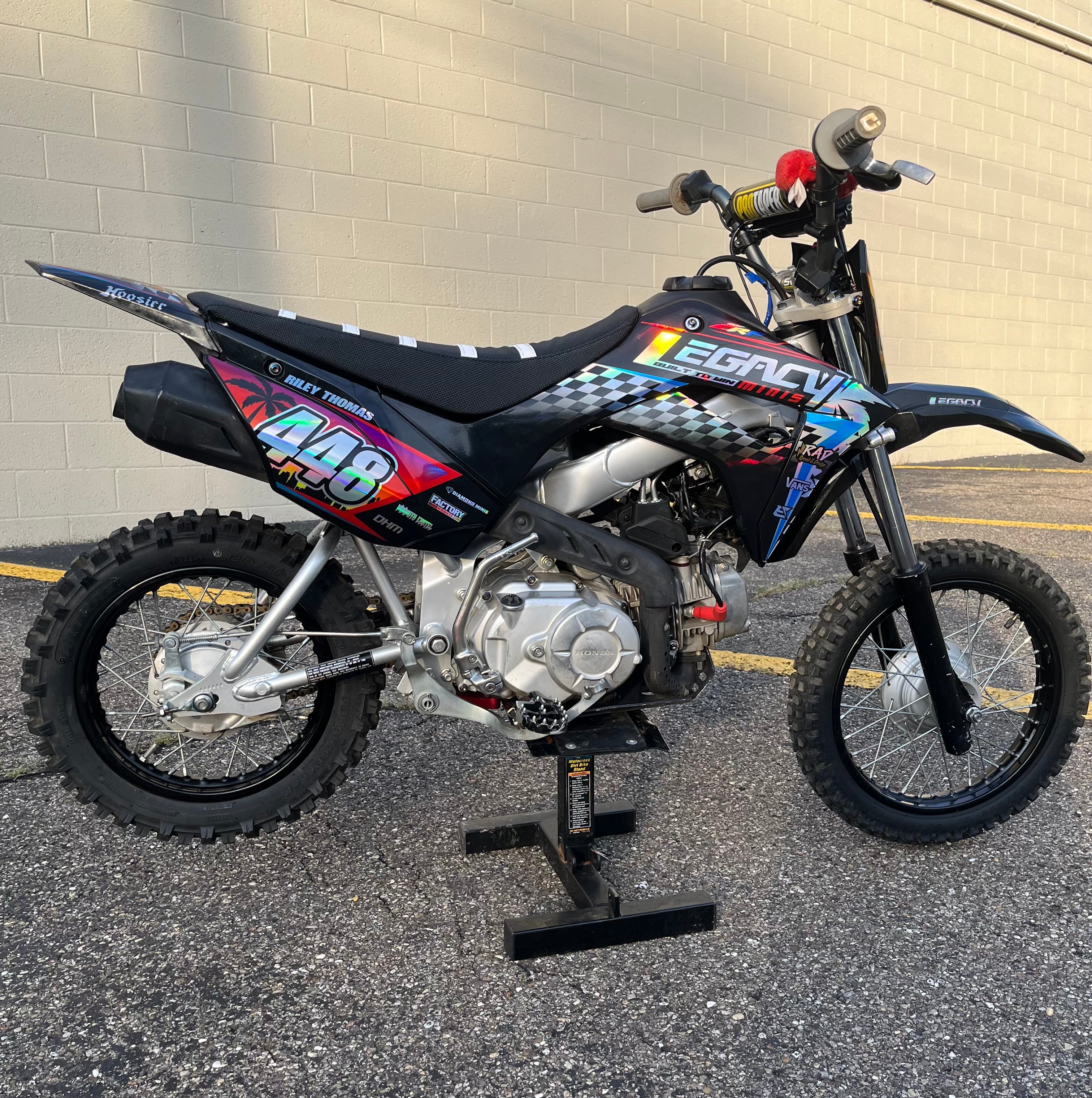 LM Beach VIBES halo team graphics